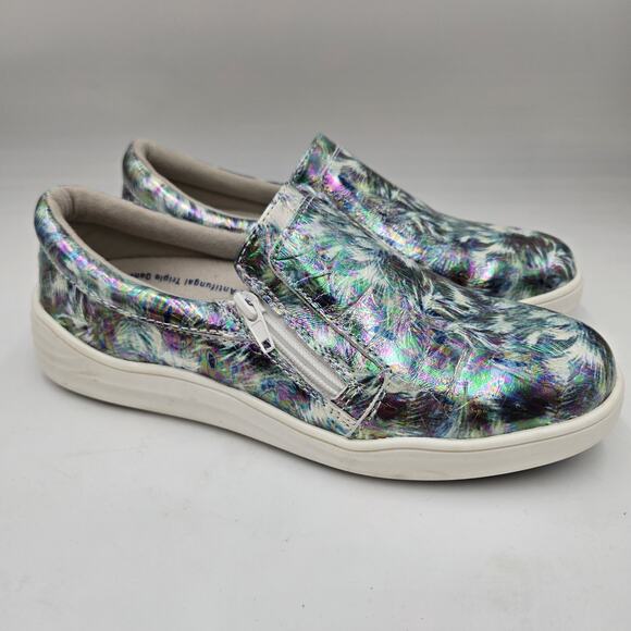 Spring Step Women's 7.5M Whispie Colorful Metallic Blue Slip-On Side Zip Sneaker - Picture 1 of 8